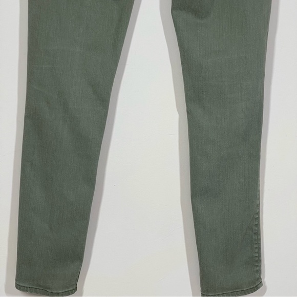 AG Adriano Goldschmied The Legging Ankle Super Skinny Jean size 28R - Picture 14 of 16